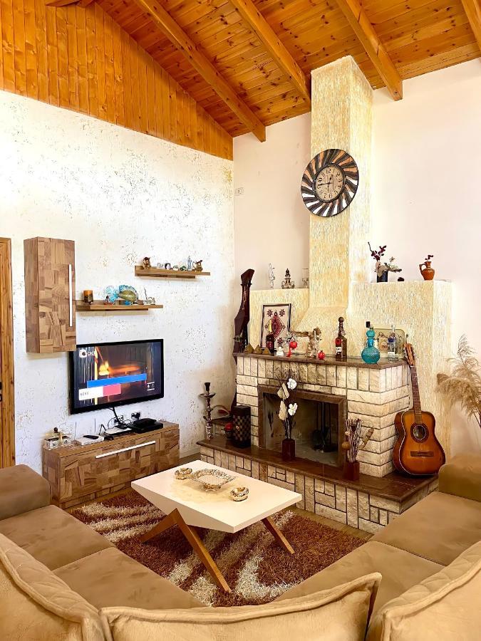 River Escape Villa - Private Beach, Scenic View & Bbq Tepelene Ngoại thất bức ảnh