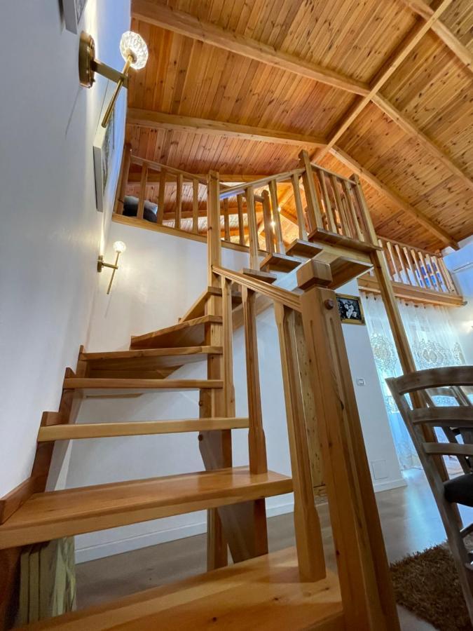 River Escape Villa - Private Beach, Scenic View & Bbq Tepelene Ngoại thất bức ảnh